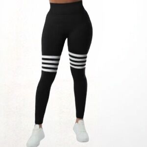 Black Ribbed Leggings